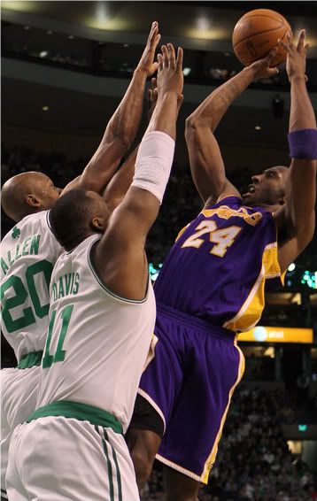 kobe bryant gif. Kobe Bryant Image amp; Kobe