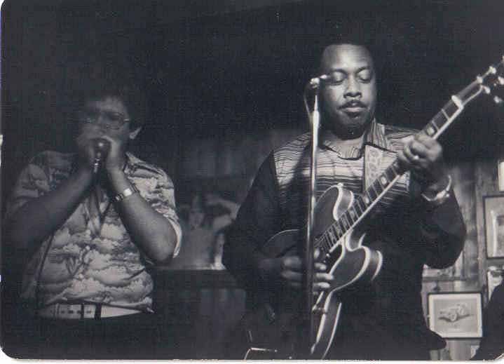 With Jimmy Rogers, Speakeasy, Cambridge, MA 1977 photo BarbequeBobwithJimmyRogers1977.jpg