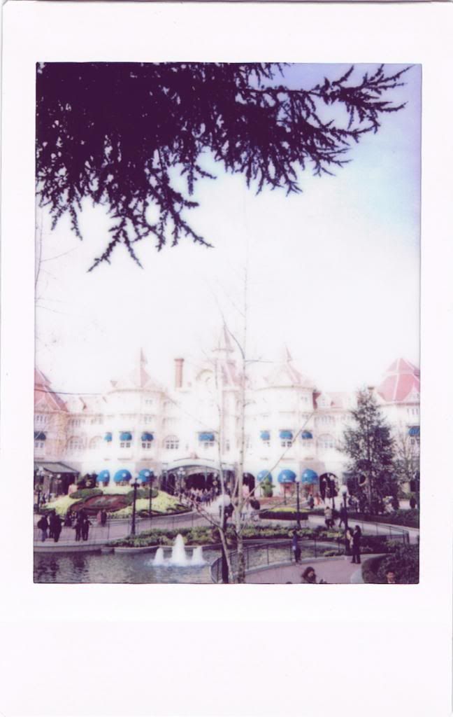  photo Disney-instax-08.jpg