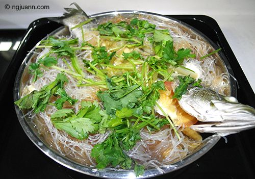 Teo Chew Steamed Fish photo teochewfishrecipe_zps3cdb29de.jpg