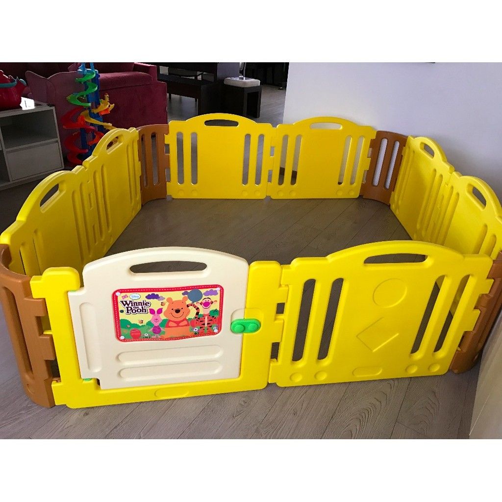 winnie_the_pooh_kumbo_playpen__with_extra_extensions_1.jpg