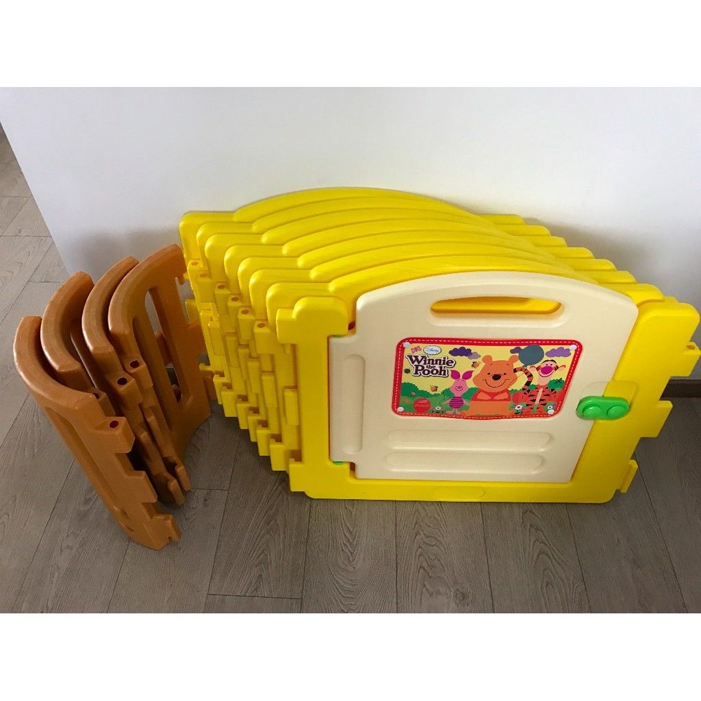 winnie_the_pooh_kumbo_playpen__with_extra_extensions_2.jpg