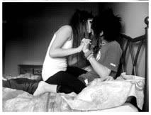 emo_lovesmalllller.jpg emo love image by rhcpluva4eva